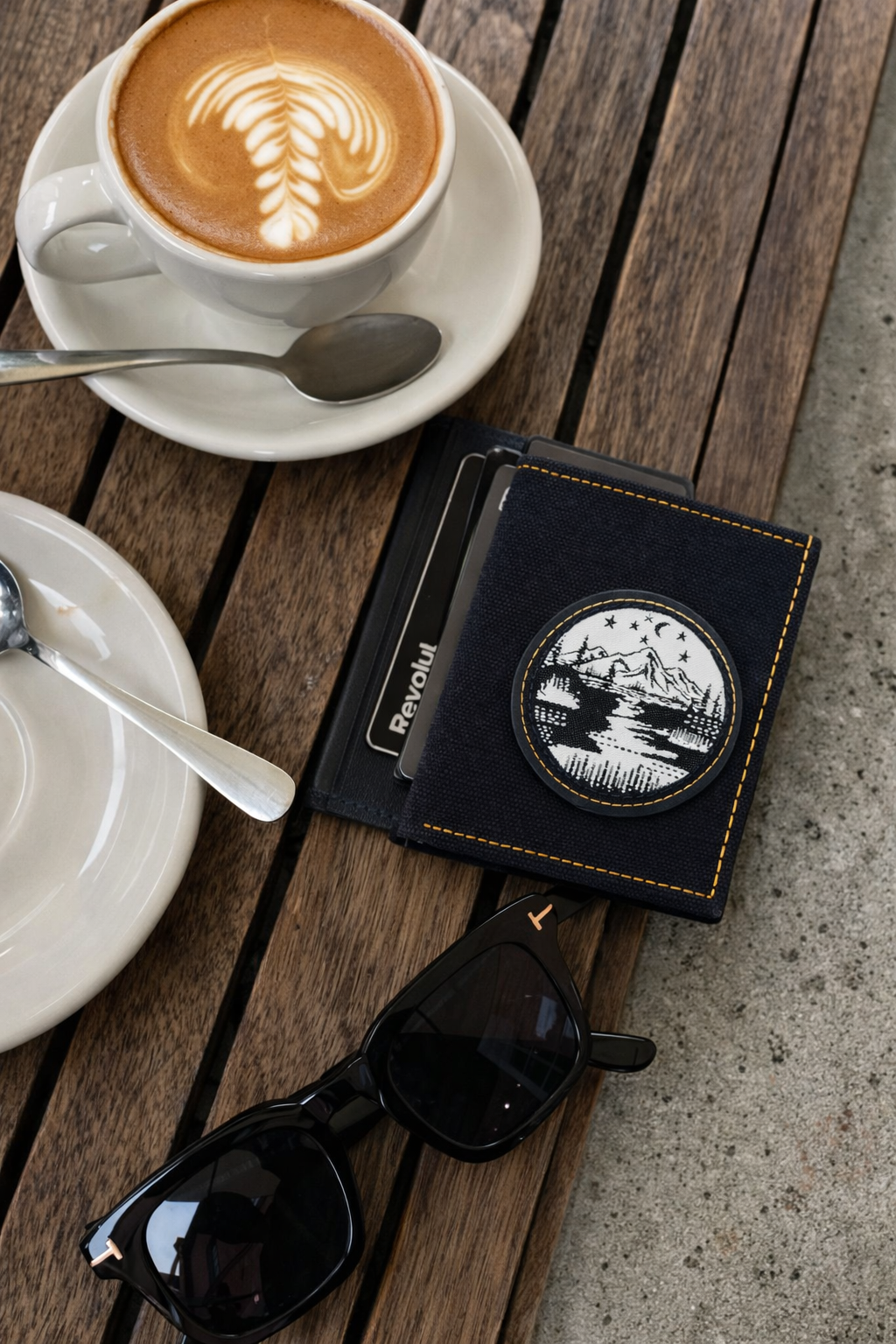 Spiti premium mini men's billfold wallet by Studio Ek Inch, a minimalist travel wallet and thoughtful gift for men who love to travel and explore.