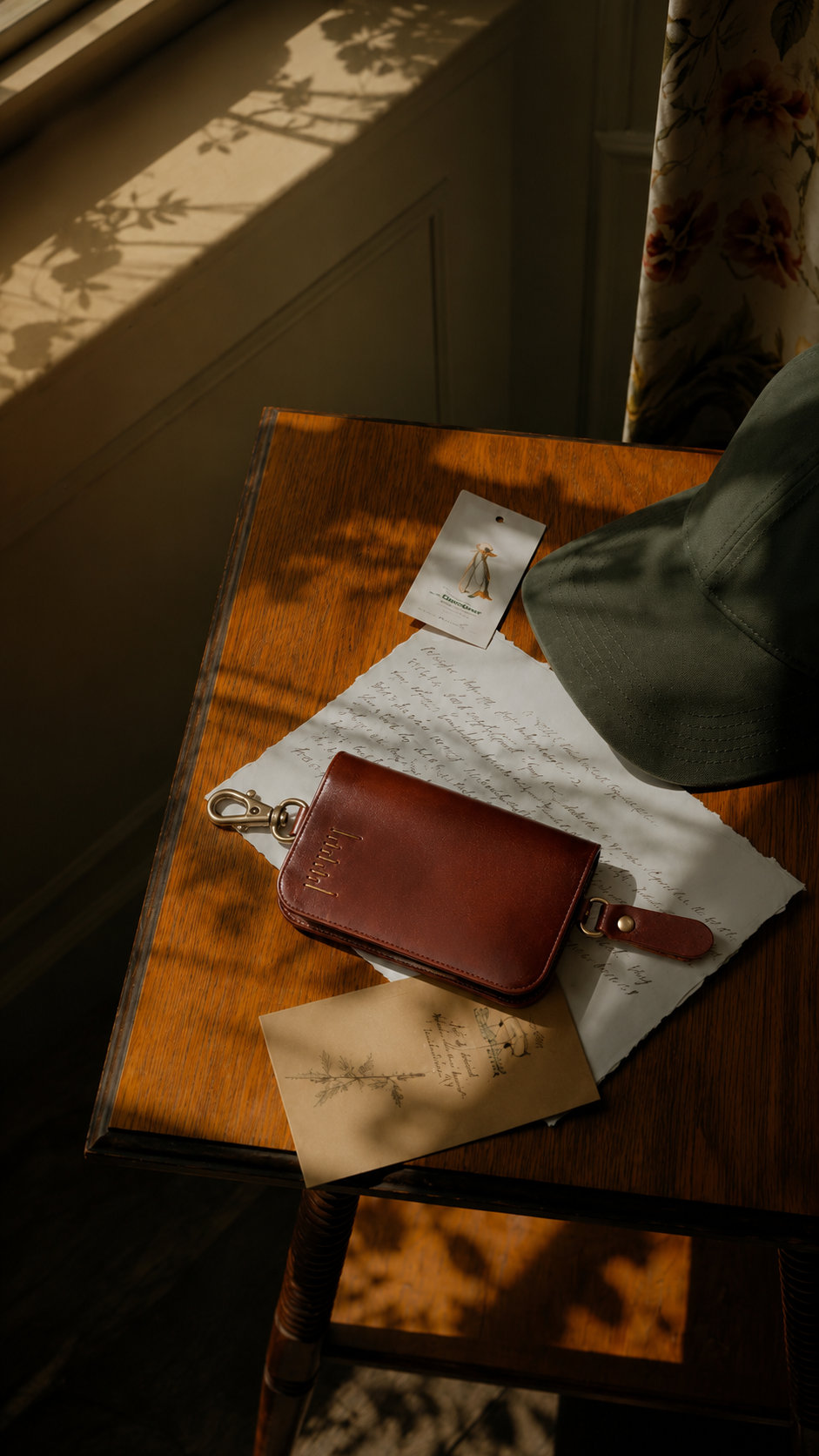 Atlas Key Case | Leather Zip Around Car Key Holder | Studio Ek Inch