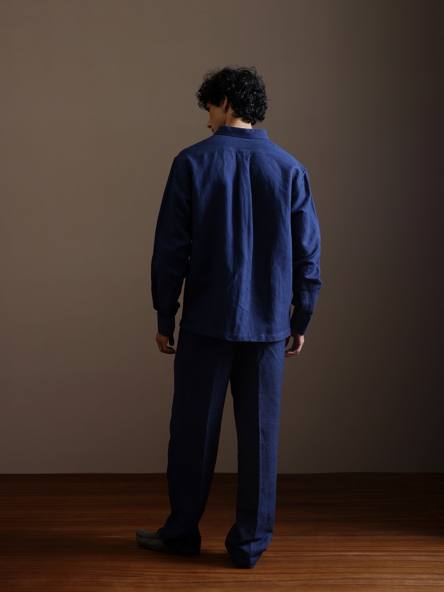 Relaxed fit linen shirt