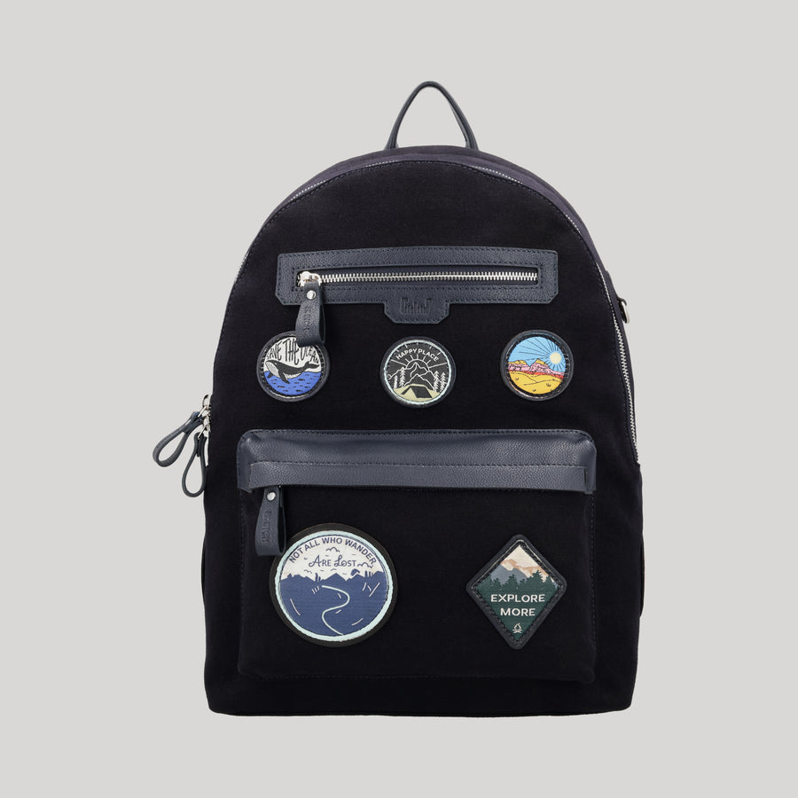 NICOBAR TRAVEL LEATHER BACKPACK IN NAVY