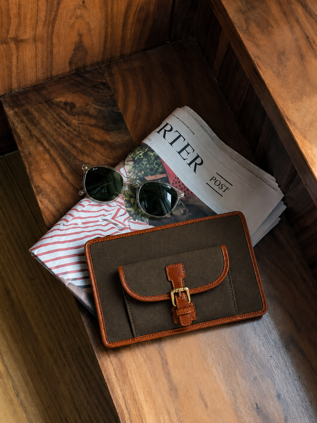 Rover iPad Sleeve 1.0 | Army Green & Tan