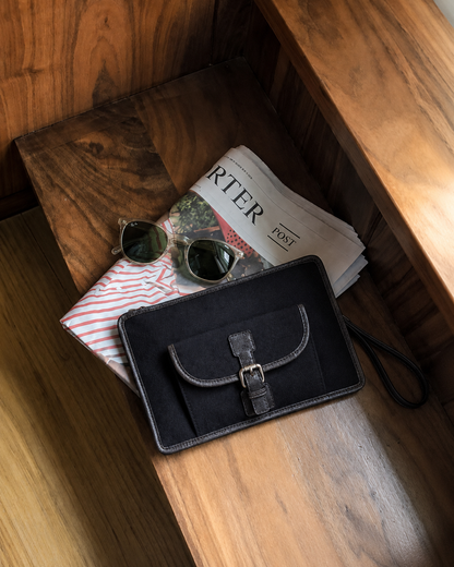 Rover iPad Sleeve 1.0 | NAVY